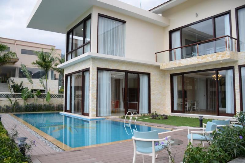 Diamond Bay Golf & Villa resort Nha Trang