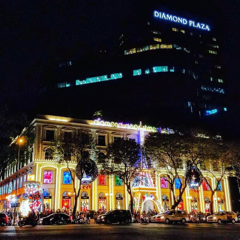 Diamond Plaza