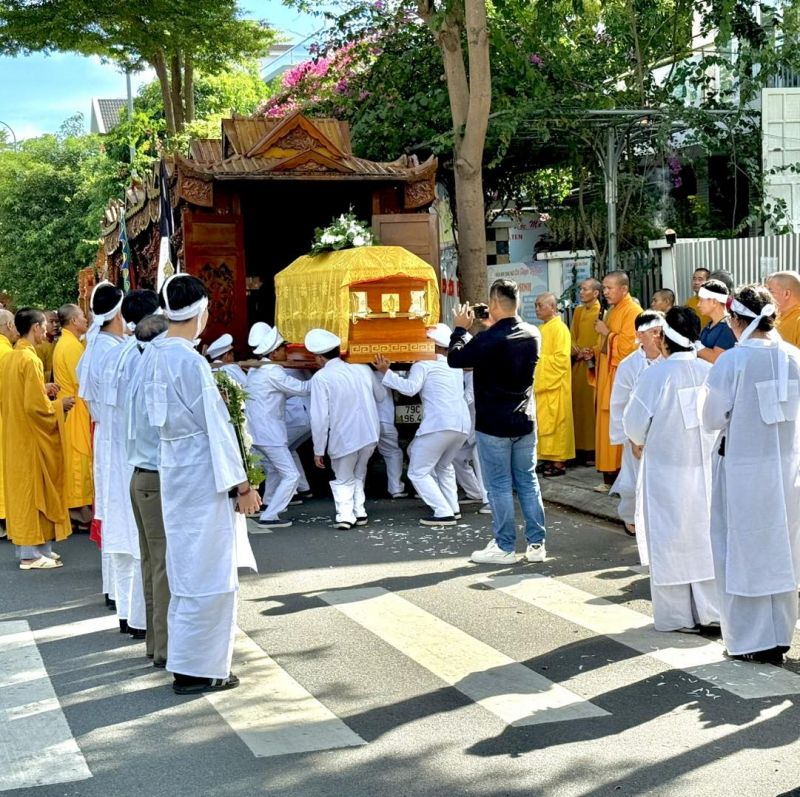 Dịch vụ mai táng Công Thọ (Út Thu)