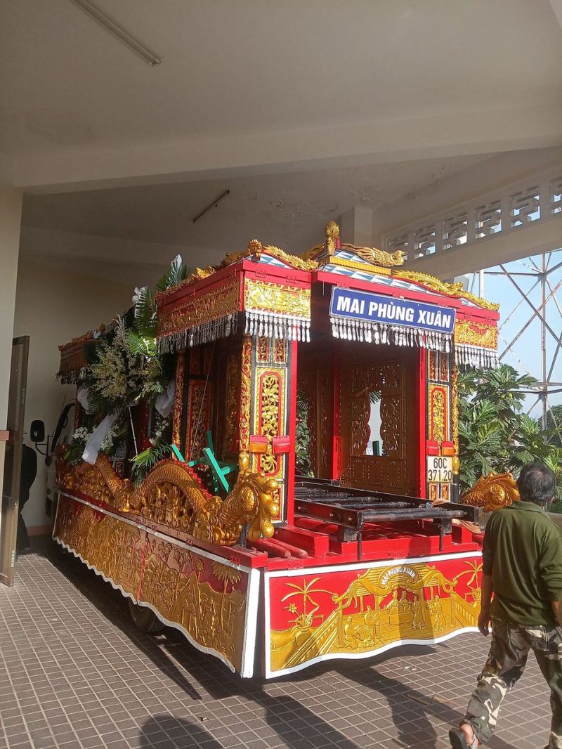 Dịch vụ mai táng Mai Phùng Xuân