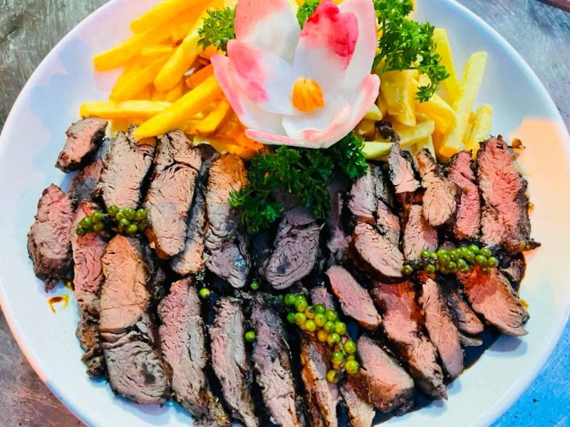 Dịch vụ nấu ăn Thanh Long