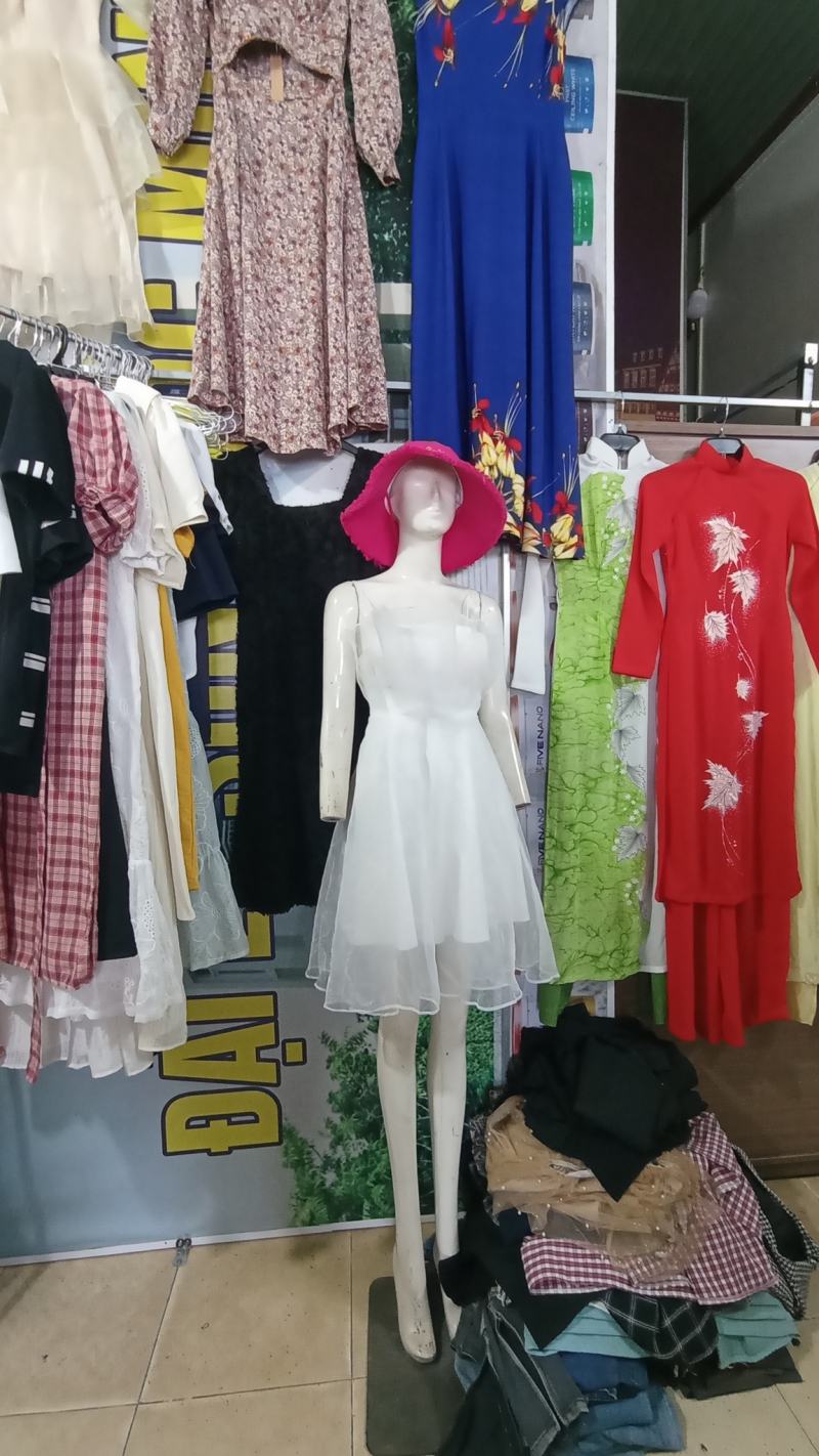 Dịch vụ sửa Quần,Áo,Đầm,Váy - Ái Ái