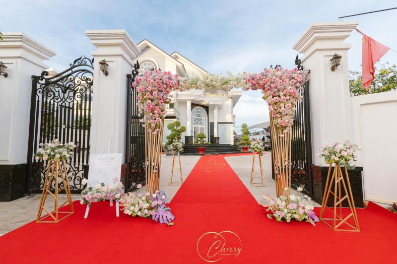 Dịch vụ trang trí tiệc cưới Cherry Wedding & Event