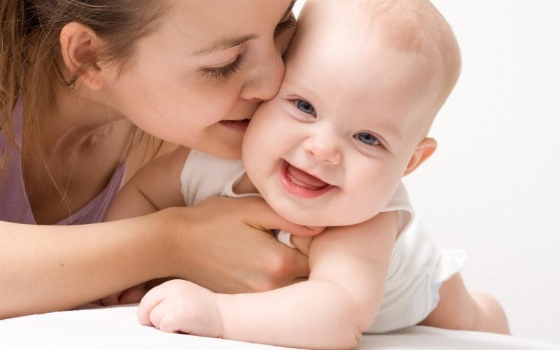 Top 10 Điều Kiêng Cữ Khi Chăm Sóc Trẻ Sơ Sinh Các Mẹ Cần Chú Ý - Toplist.Vn