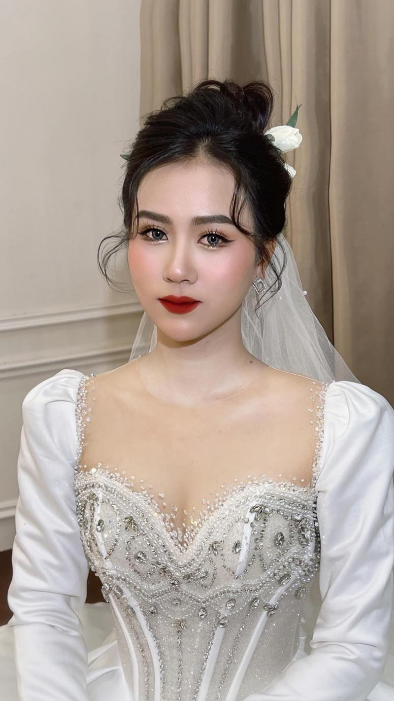 Dinh Dinh bridal