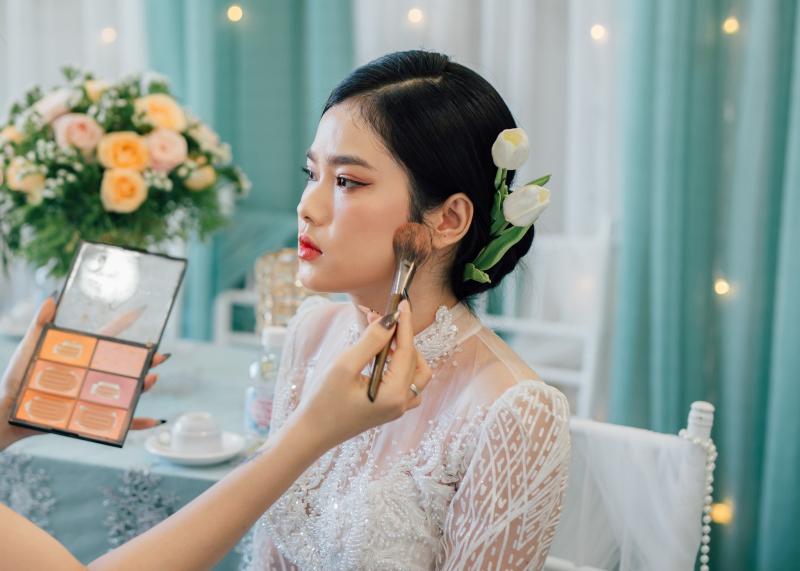 Dinh Dinh Bridal