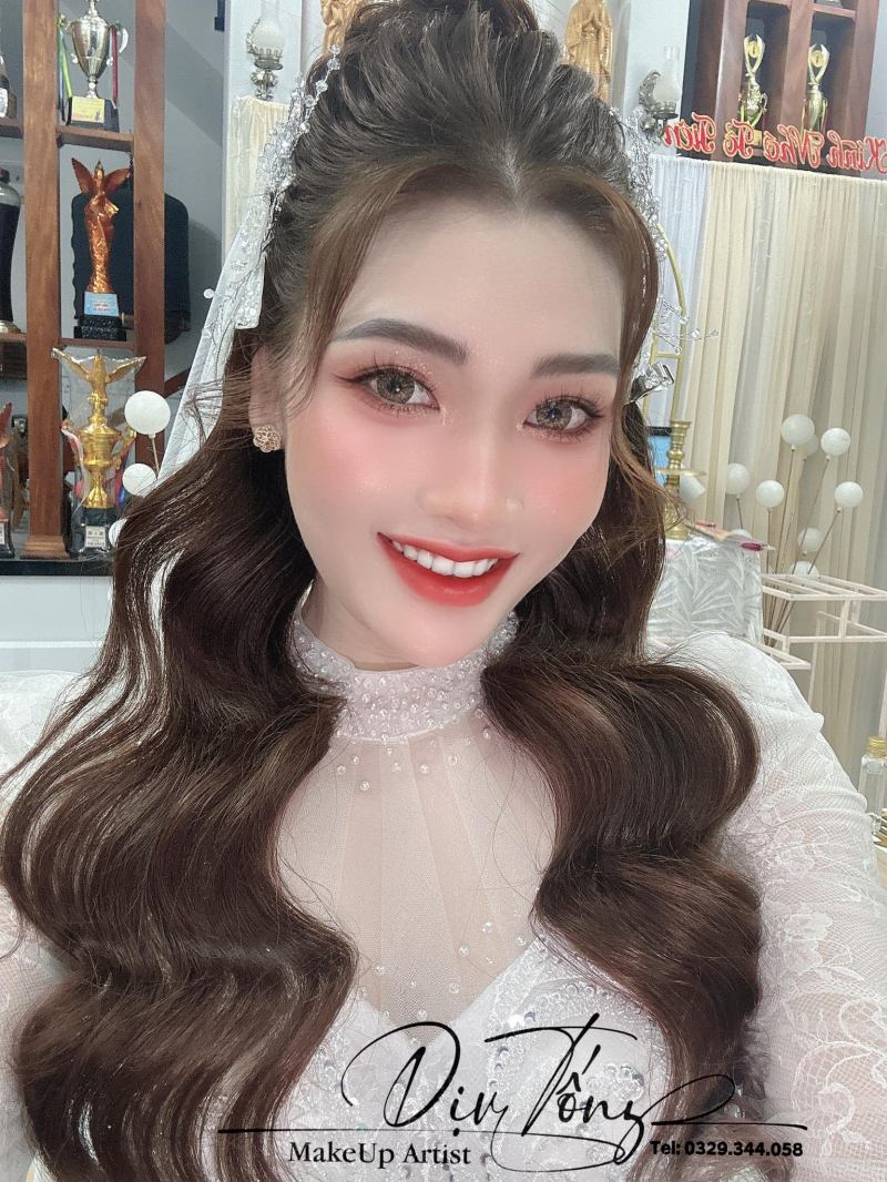 Dịu Tống makeup