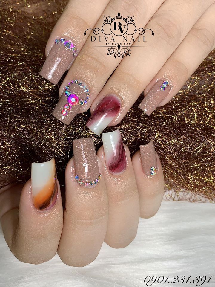 Tiệm làm nail đẹp nhất tại Hóc Môn, TP. HCM Tiệm làm nail đẹp nhất tại Hóc Môn, TP. HCM