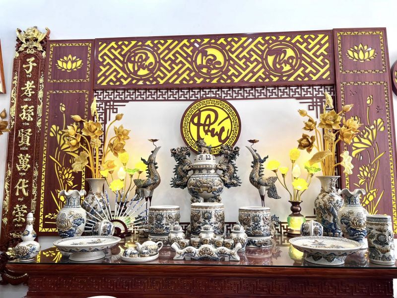 Đồ thờ Phú Hương