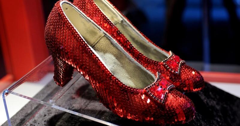 Ruby Slippers (3 triệu USD)