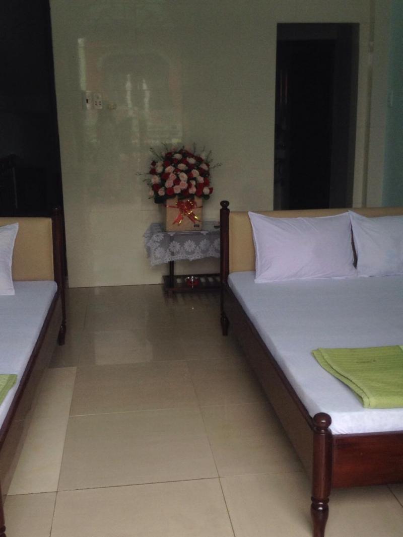 Dong Hai Hotel- Thuan An Beach- Hue