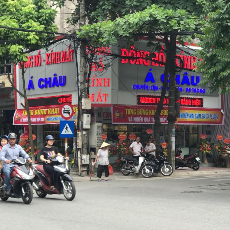 Đồng hồ - Kính mắt Á Châu