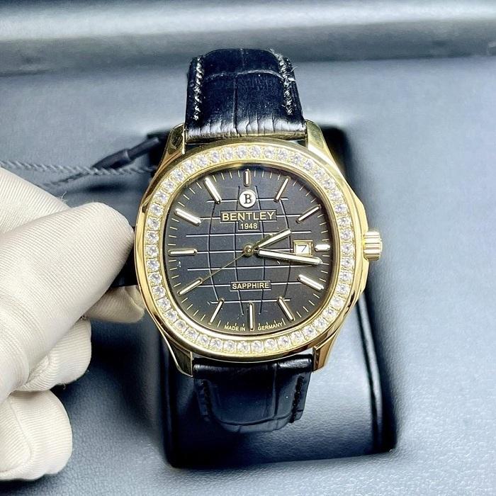 Đồng hồ nam dây da mặt kính chống xước Bentley BL1869