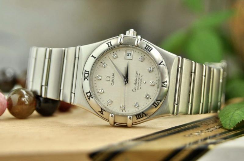 Đồng hồ OMEGA