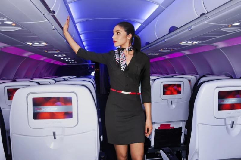 Đồng phục hãng hàng không Virgin America