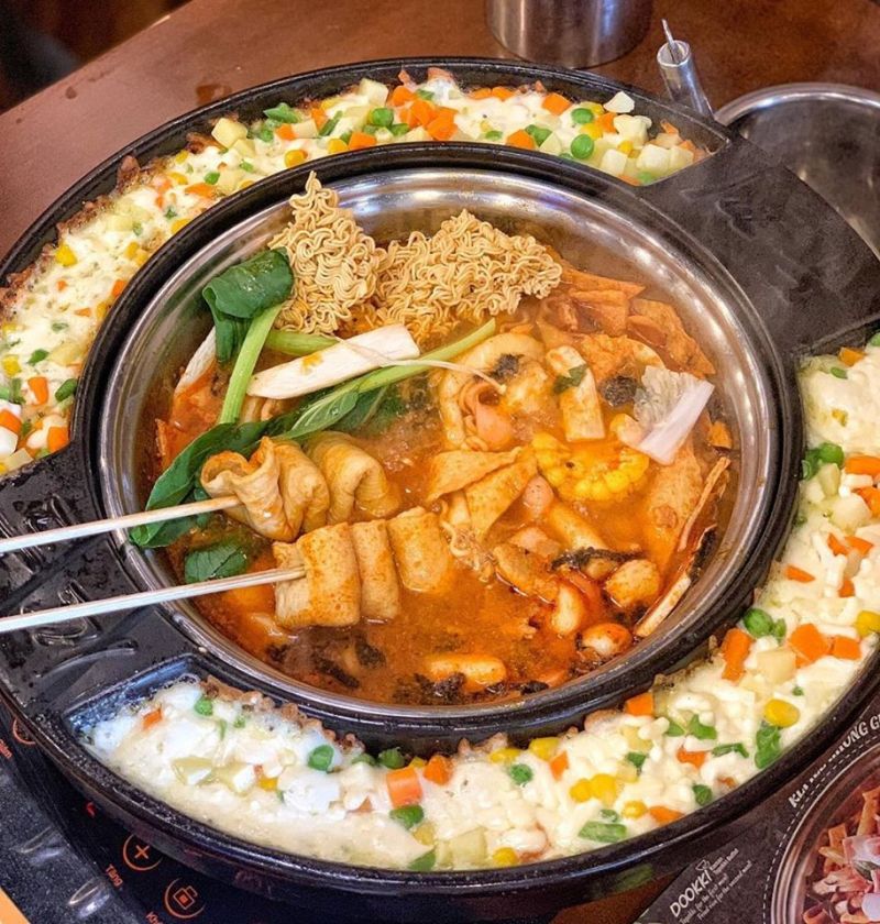 Top 10 quán ăn ngon  tại Savico MegaMall Long Biên - Hà Nội