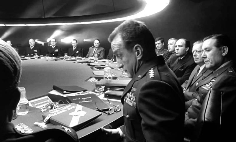 Dr. Strangelove (1964)