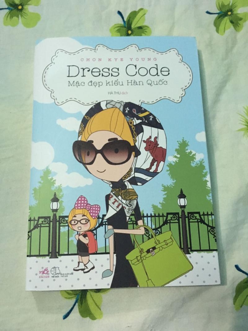 Cuốn sách Dress Code-Mặc đẹp kiểu Hàn Quốc