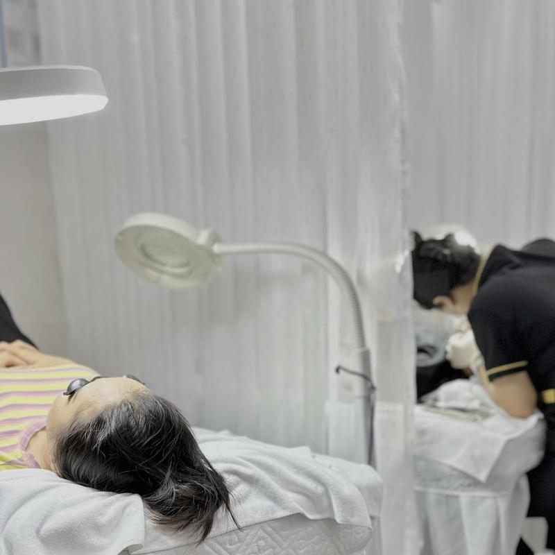 Dr.Linh Clinic & Spa - Bác Sĩ Điều Trị Da Liễu Thẩm Mỹ Biên Hòa