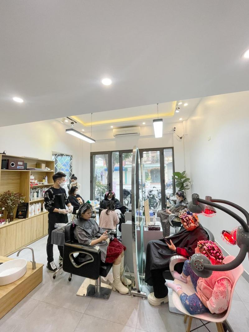 Đức Thắng Hair & Nails