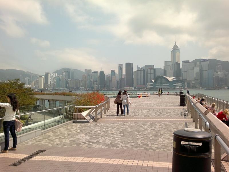 Đường đi bộ Tsim Sha Tsui, Hong Kong được bầu chọn là con đường đi bộ đẹp nhất thế giới
