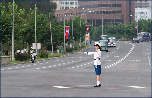 1 con đường trải nhựa ở Triều Tiên