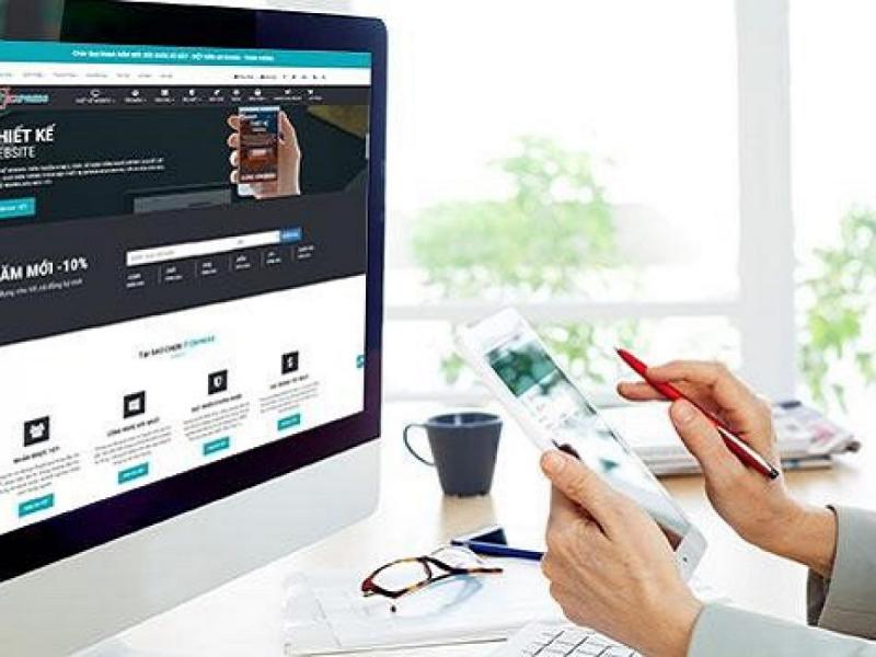 Đưa website vào hoạt động và duy trì website