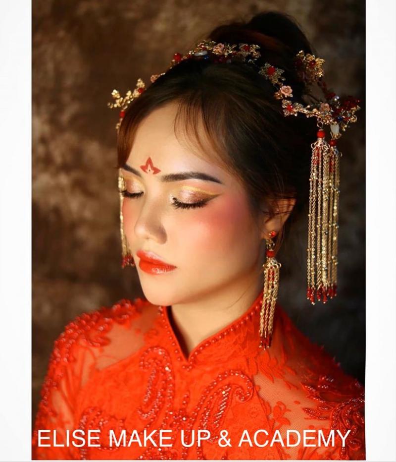 Elise Trương make Up