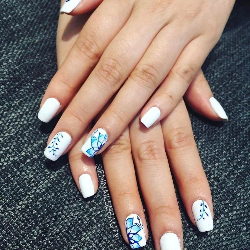 EM Nails & Beauty