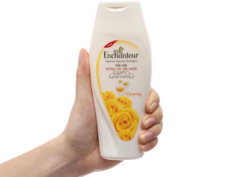 Enchanteur hương thơm mềm mượt.