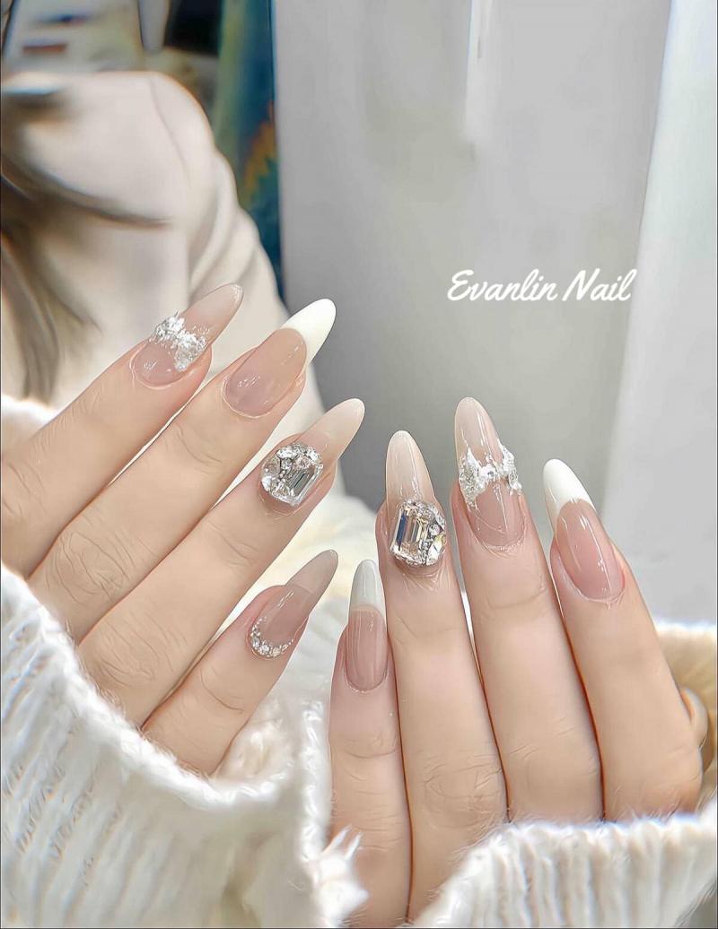 Evanlin Nail