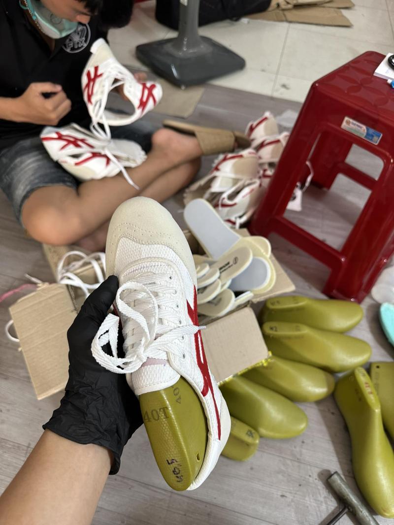 FIX - Dịch Vụ Vệ Sinh, Sửa Chữa Giày Dép Nha Trang