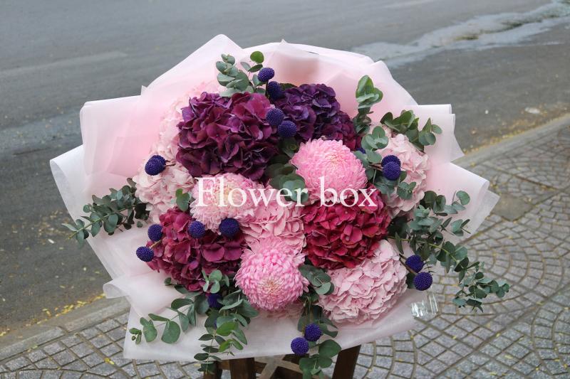 Mỗi bó hoa của Flower Box đều được gói tỉ mỉ