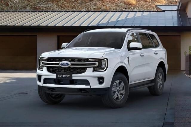 Ford Everest đứng vị trí thứ 10 trong những xe bán chạy nhất