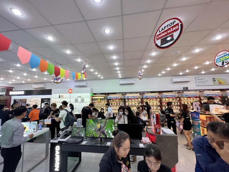 FPT Shop thường xuyên có những khuyến mãi với nhiều phần quà giá trị vào các dịp đặc biệt