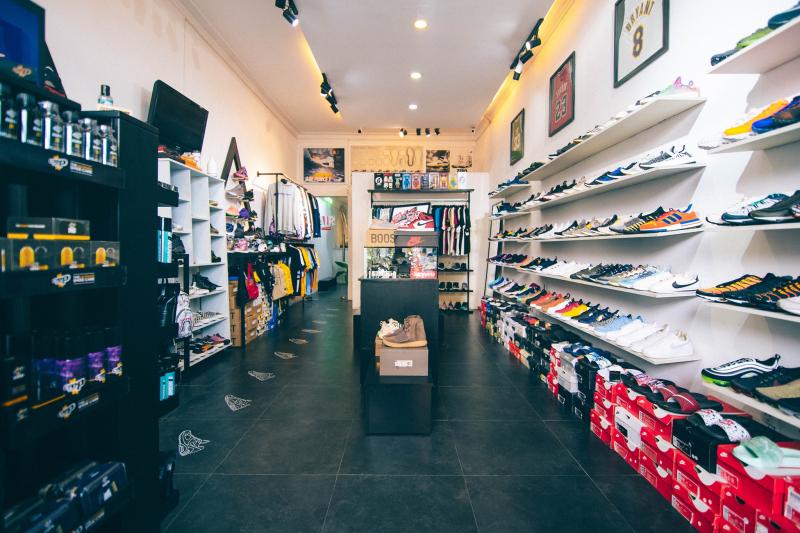 Shop bán giày sneaker chất lượng trên instagram