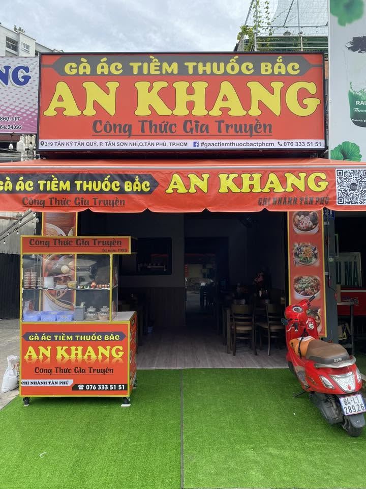 Gà tiềm thuốc bắc An Khang
