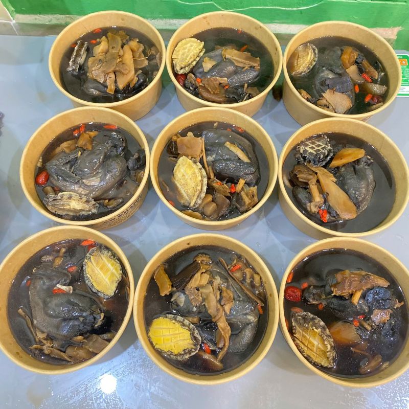 Gà tiềm thuốc bắc An Khang