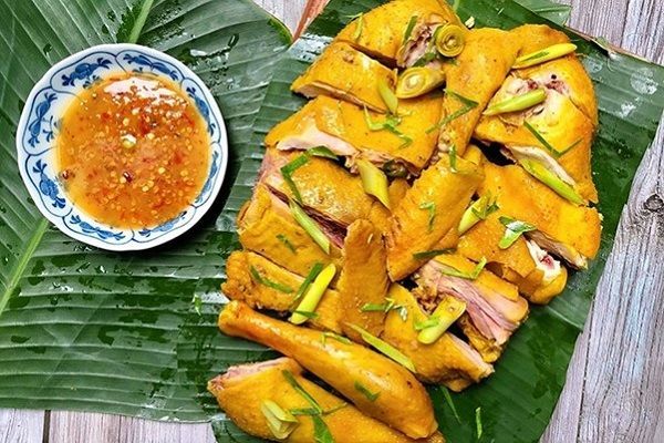 Gà Ủ Muối & Ăn Vặt Sài Gòn