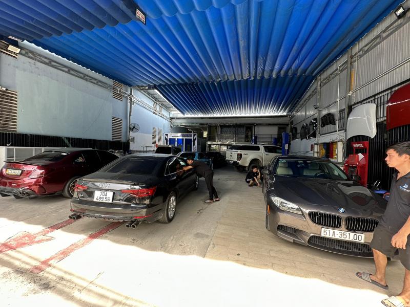 Garage Đức Phú