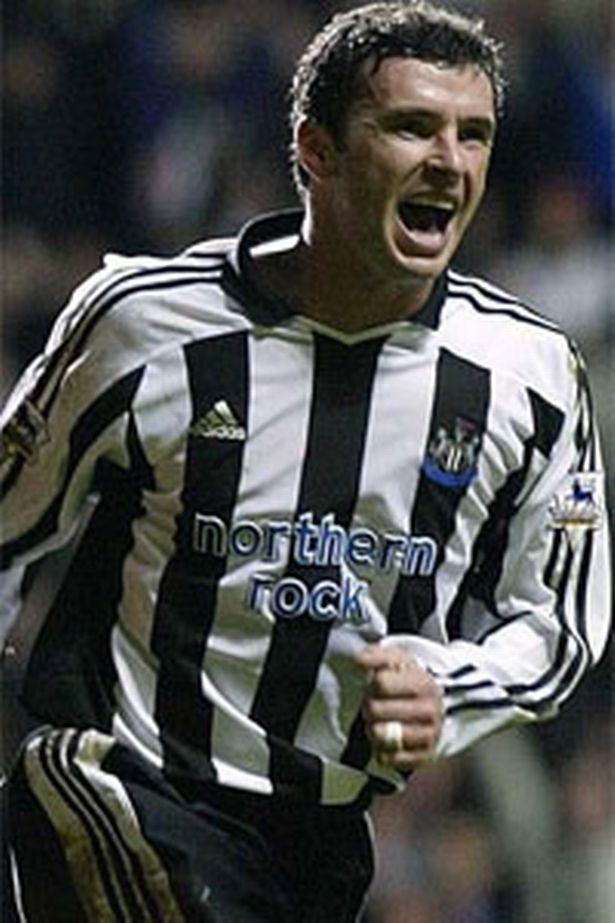 Gary Speed khi còn khoác áo Newcastle