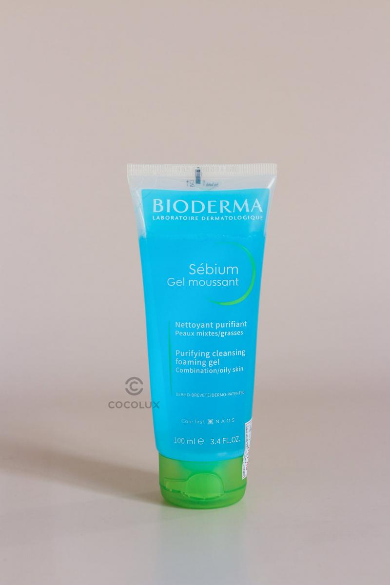 Gel rửa mặt tạo bọt cho da hỗn hợp và da dầu Bioderma Sebium Gel Moussant