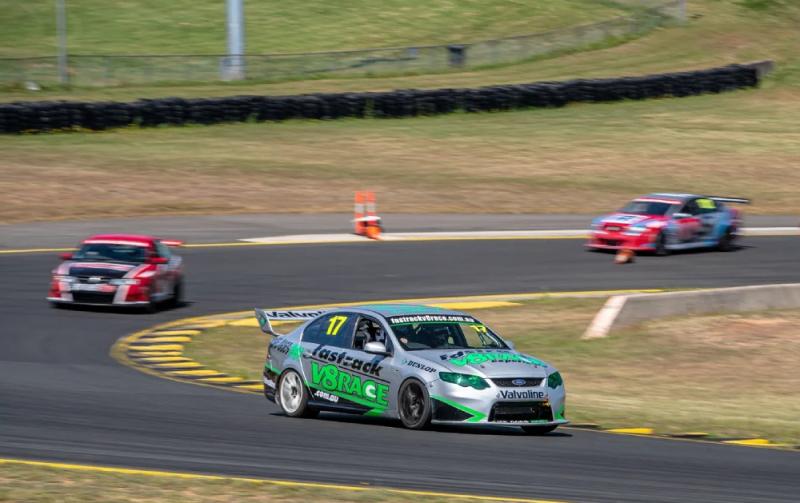 Giải đua xe ô tô V8 Supercars (Bathurst 1000)