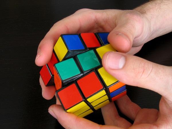 Giải mã rubik