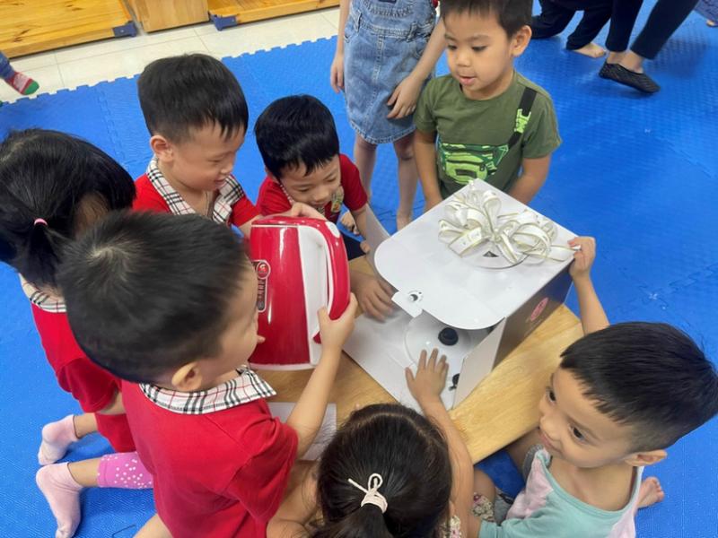 giáo án phân loại đồ dùng trong gia đình - mẫu 1