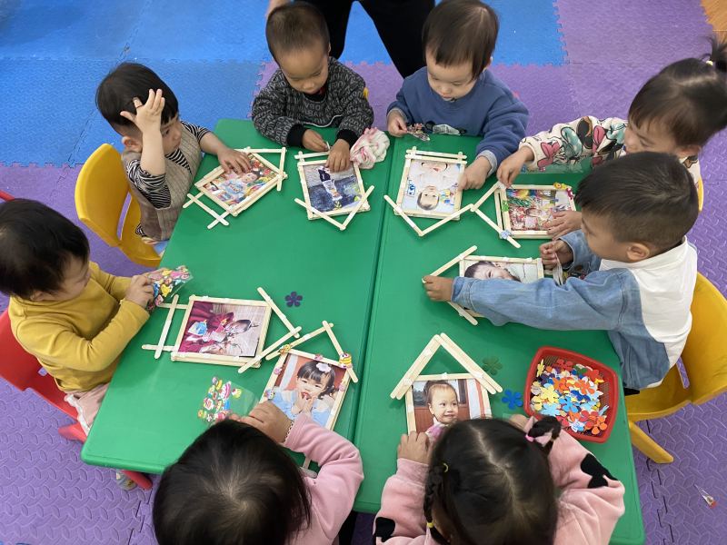 giáo án trang trí khung ảnh gia đình - mẫu 1