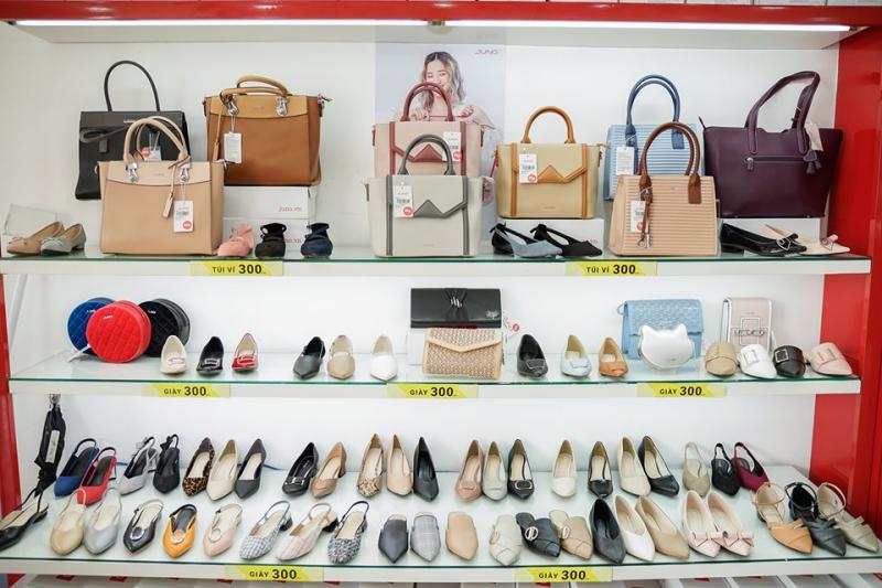 Top 10 cửa hàng giày dép đẹp nhất ở Hà Nội
