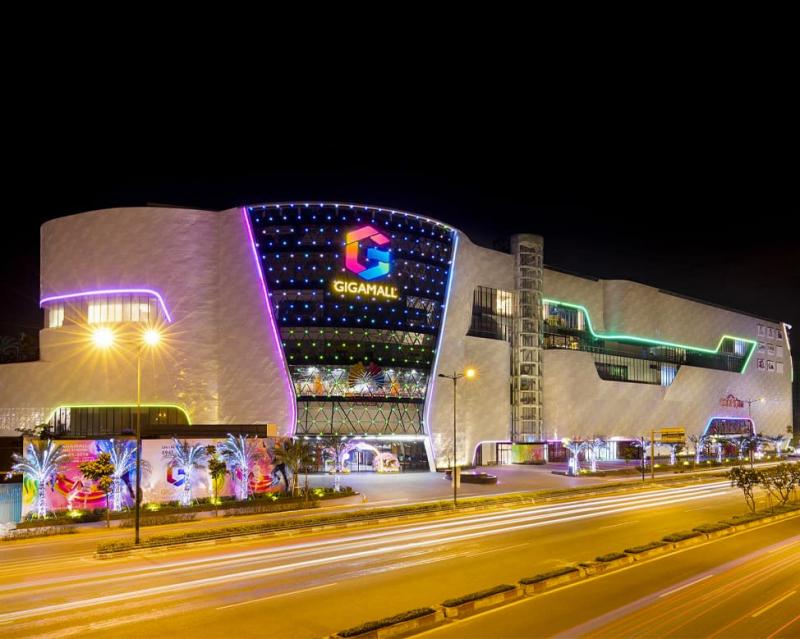 Giga Mall