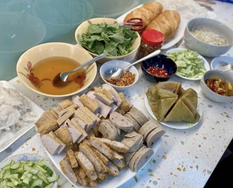 Giò chả Minh Châu