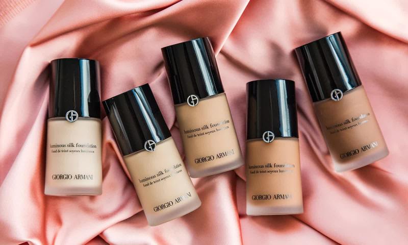 Giorgio Armani Luminous Silk Foundation